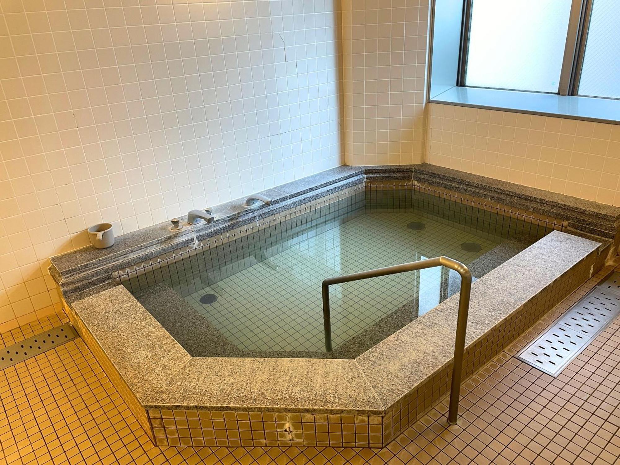 Business Hotel Ekimae Hakodate Eksteriør bilde